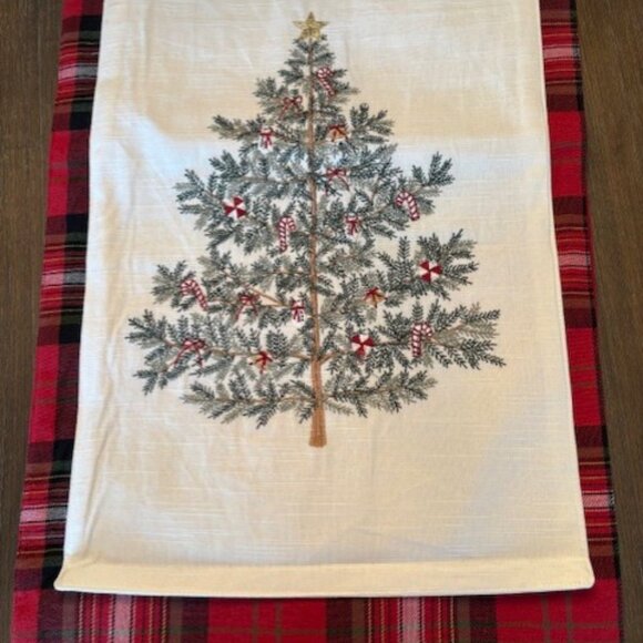 Shabby Chic 2 Piece Christmas Table Runner Embroidered Tree Tartan Plaid NWT - Picture 6 of 12